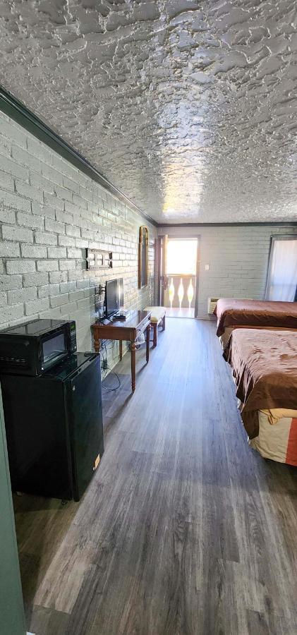 Stratford Inn 泰勒 外观 照片